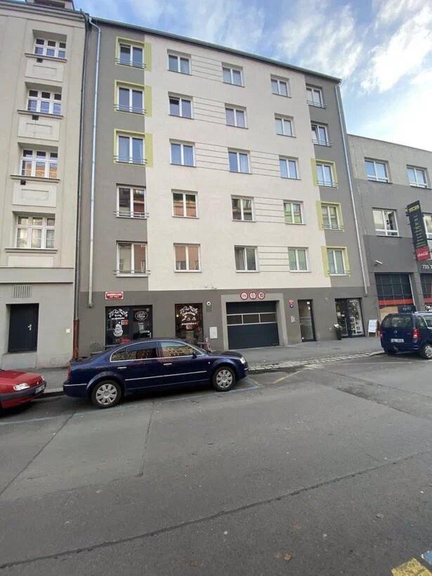 Apartments / 10 Min From Center / O2 Arena Prague Luaran gambar