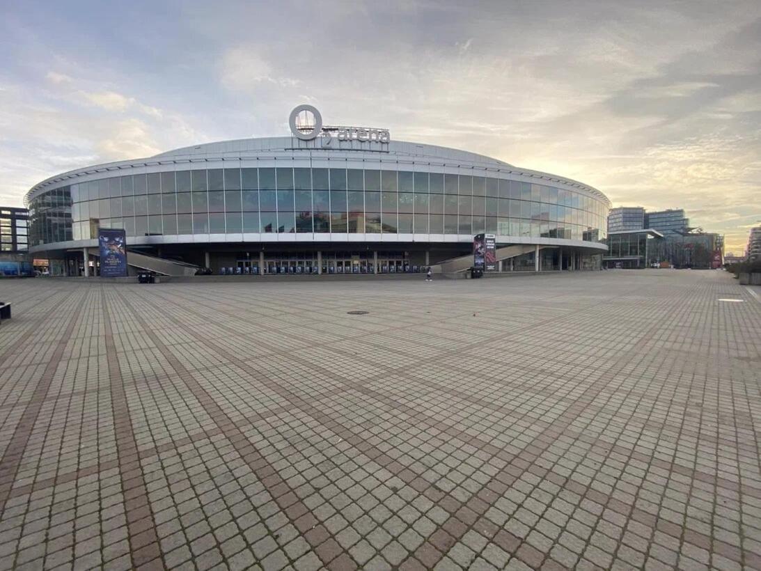 Apartments / 10 Min From Center / O2 Arena Prague Luaran gambar